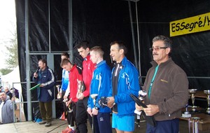 Podium cross court Hommes
