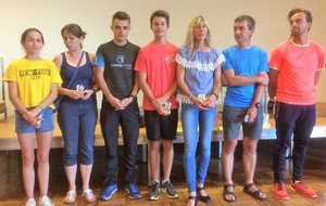 Récompenses AG du club Omnisports absente sur la photo Amélie Tusseau